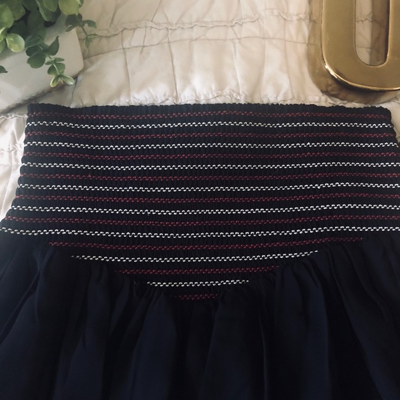 Forever 21 Black Skirt - Picture 2 of 3